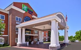 Holiday Inn Express Elgin